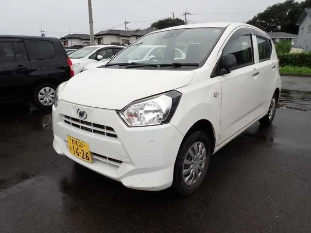 Daihatsu Mira e:S LA360S 2018